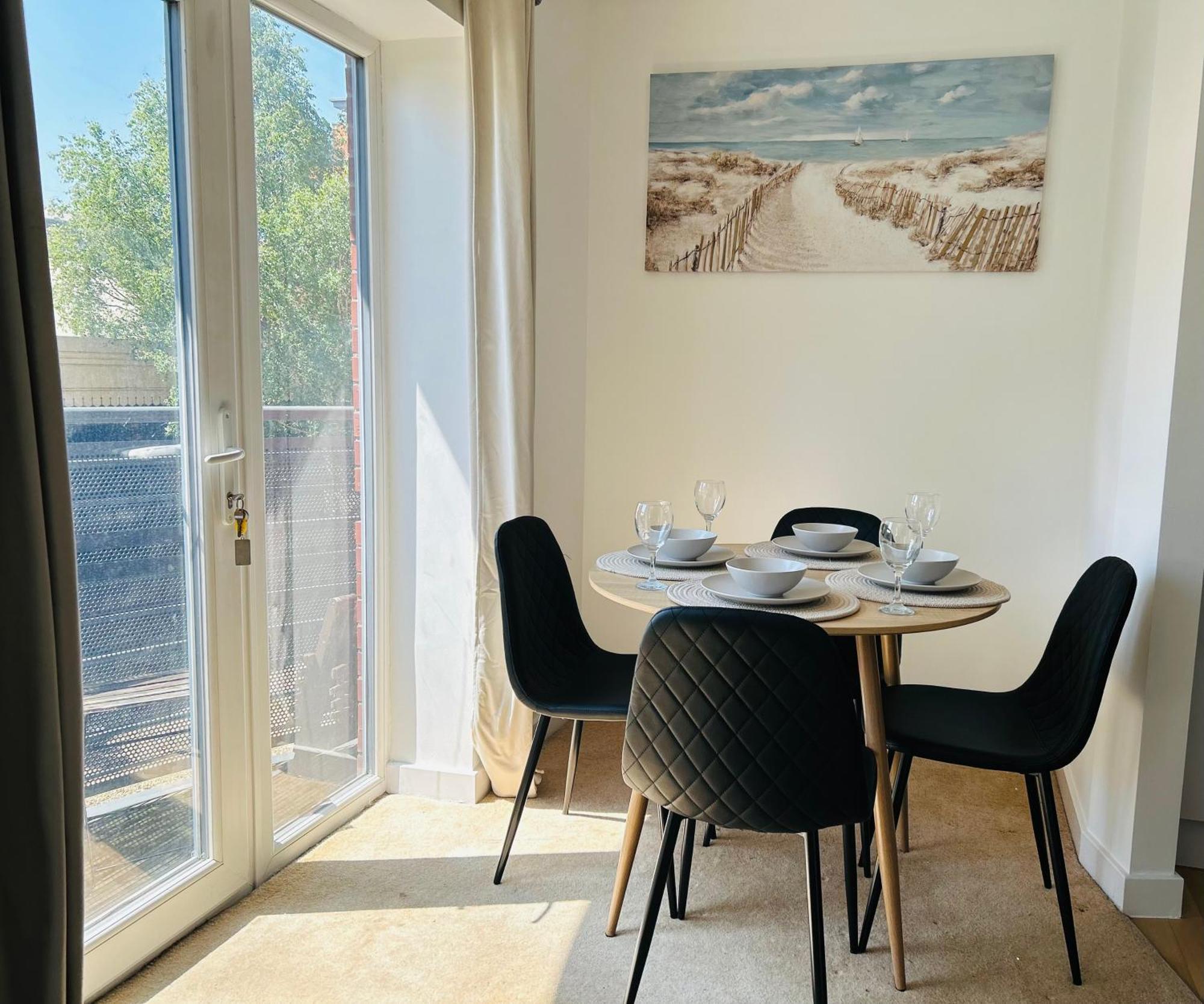 Modern Apartment Broad Gauge Way - Ideal For Work And Leisure Wolverhampton Dış mekan fotoğraf