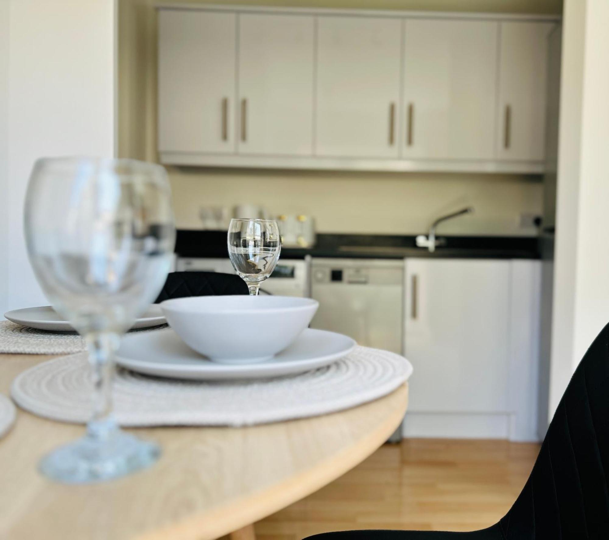 Modern Apartment Broad Gauge Way - Ideal For Work And Leisure Wolverhampton Dış mekan fotoğraf